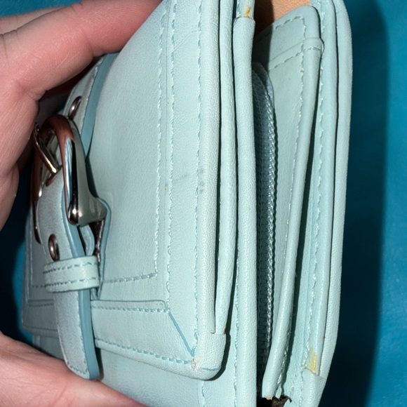 Coach Y2K Mist/Aqua Blue Leather Soho Silver Buckle Wallet *RARE* Excellent HTF! - Picture 6 of 16